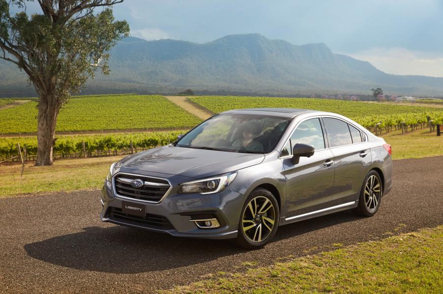  Subaru Liberty 3.6R 2018 года  (фото 8 из 11)
